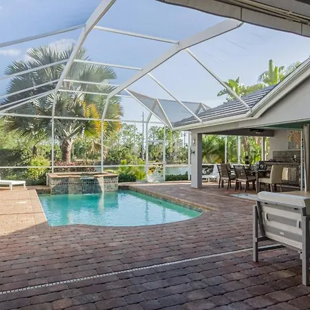 Villa Briarwood-1064 Tivoli Dr